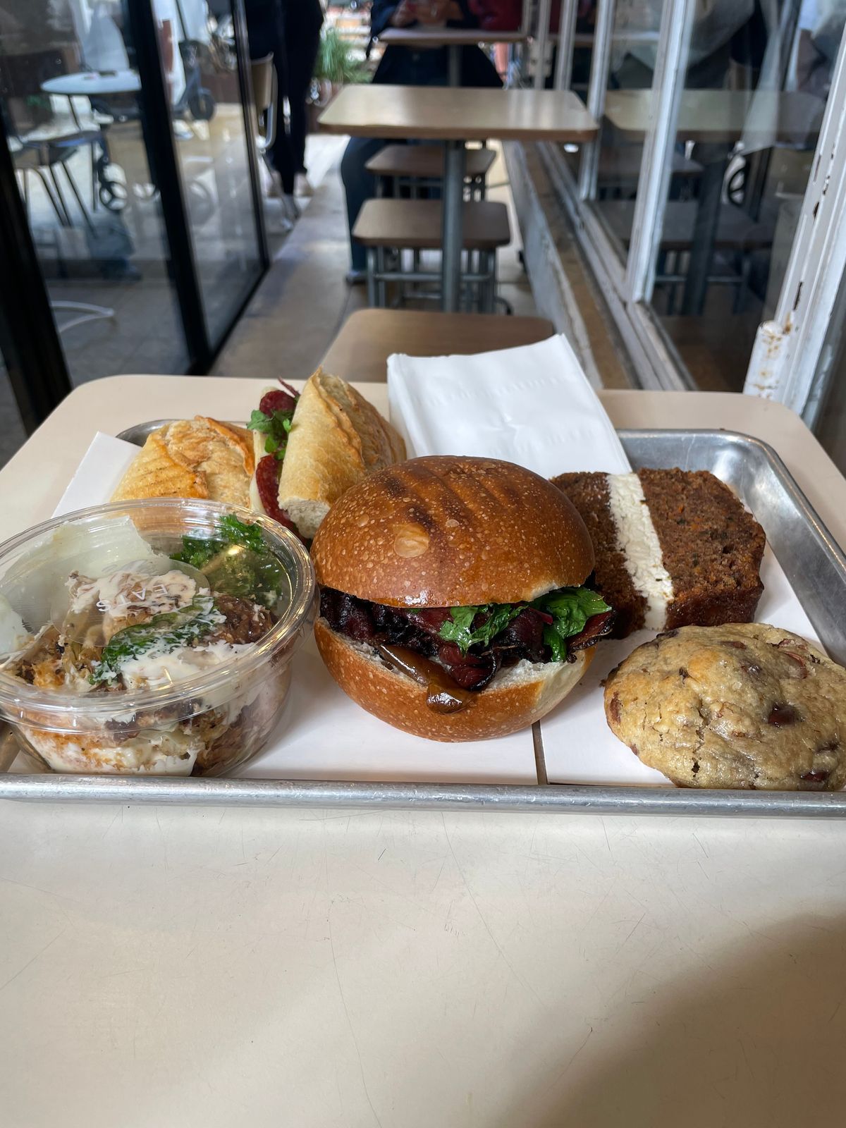 Eats Cafeteria