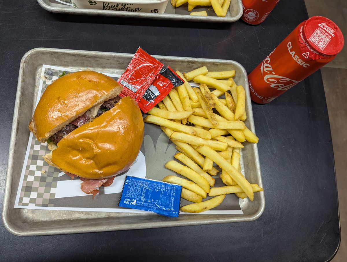 בורגר סטיישן רחובות BURGER STATION